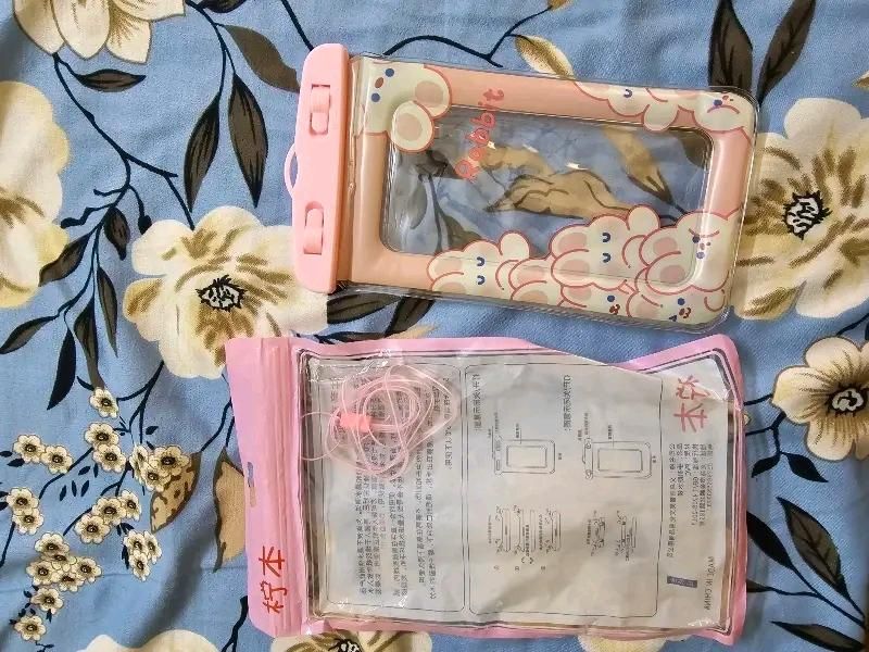 DRIPMINT Universal Cartoon Waterproof Mobile Cover